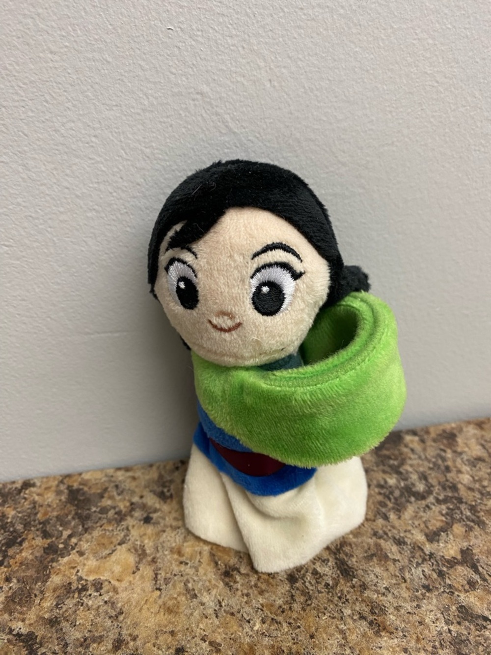 Disney Cutie cuff plush slap band bracelet Mulan